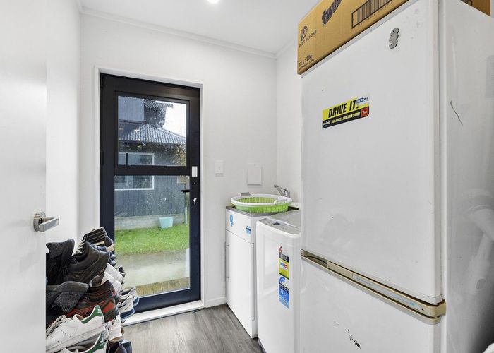  at 960C Tremaine Avenue, Roslyn, Palmerston North, Manawatu / Whanganui