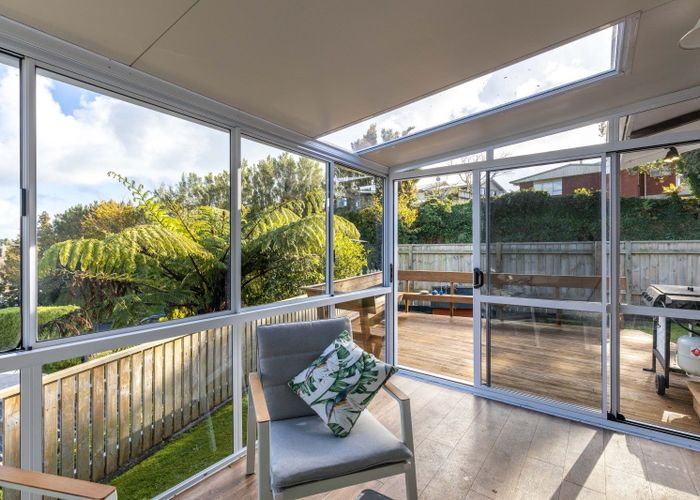  at 21 Cumberland Street, Merrilands, New Plymouth