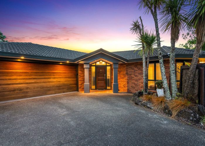  at 54 Roy Maloney Drive, Henderson, Waitakere City, Auckland