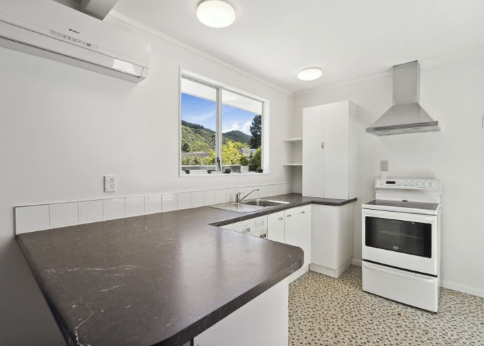  at 9B Gemstone Drive, Birchville, Upper Hutt