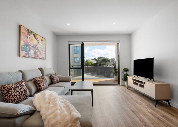  at 10/70 Killarney Street, Takapuna, North Shore City, Auckland