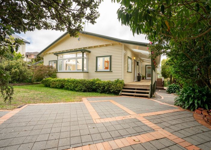 at 8 Tisdall Street, Karori, Wellington