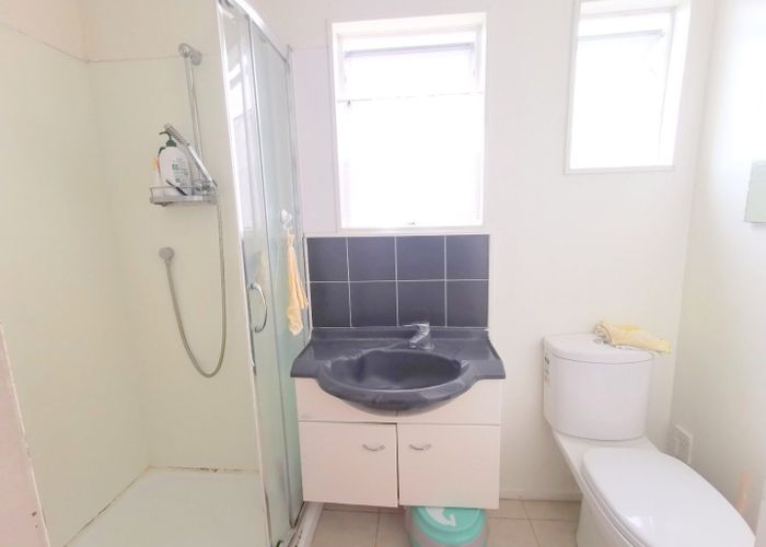  at 37B Holly Street, Avondale, Auckland