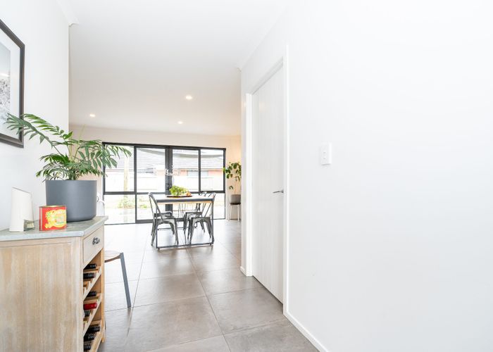  at 62 Cumberland Drive, Flagstaff, Hamilton
