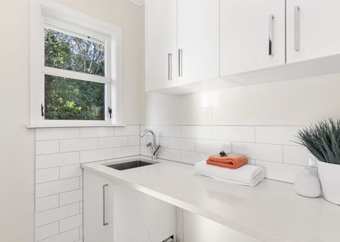  at 87 Black Rock Road, Newlands, Wellington