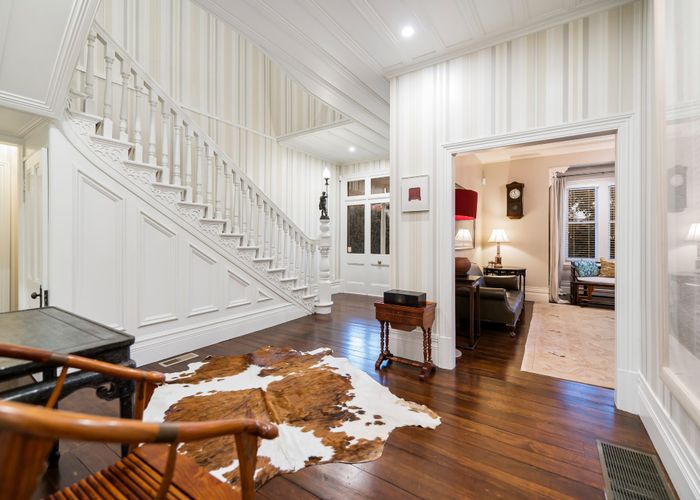  at 3 Eastbourne Road, Remuera, Auckland