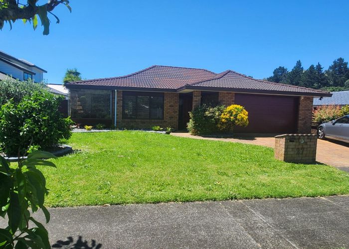  at 27 Britannia Place, Half Moon Bay, Manukau City, Auckland