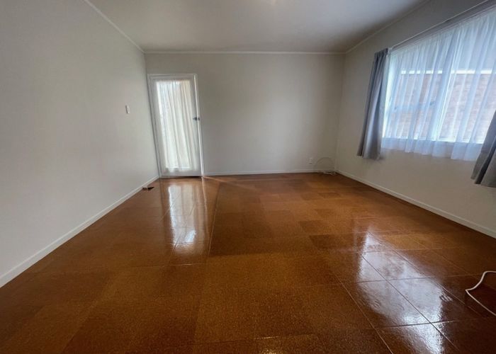  at 7/318 Te Atatu Road, Te Atatu South, Waitakere City, Auckland