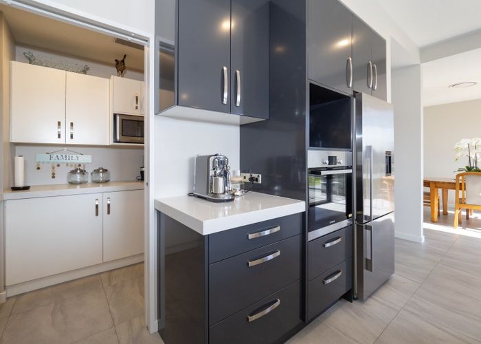  at 7 Douglas Drive, Allenton, Ashburton