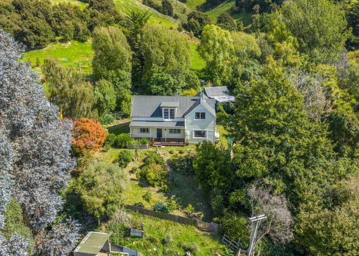  at 8 Shadbolts Road, Pigeon Bay, Banks Peninsula, Canterbury