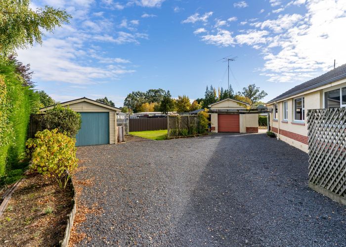  at 16 George Street, Milton