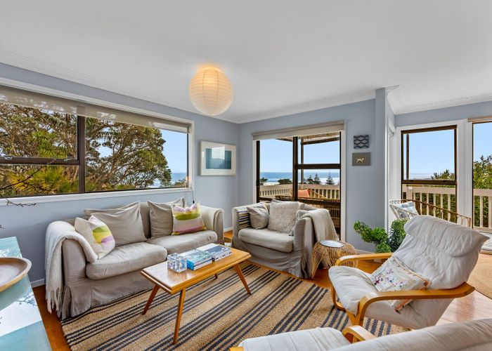  at 27 Domain Crescent, Muriwai Beach, Rodney, Auckland