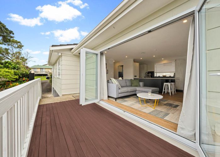  at 12 Arlette Place, Massey, Waitakere City, Auckland