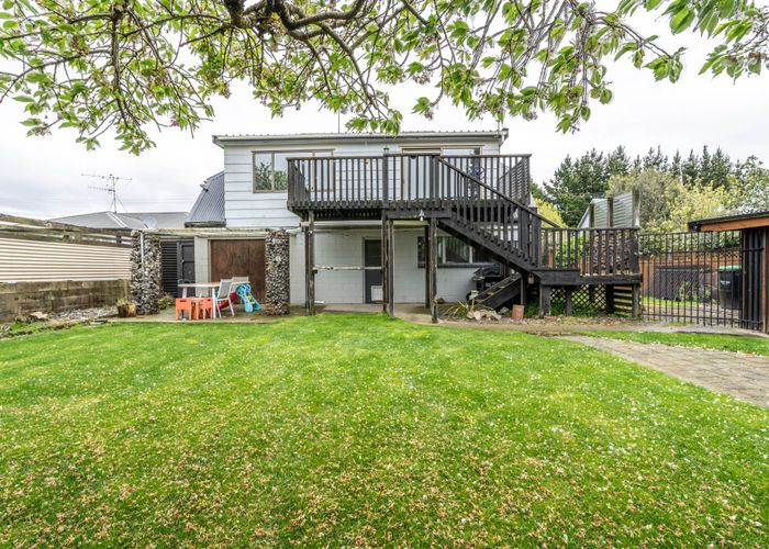  at 68 Moore Road, Lorneville, Invercargill