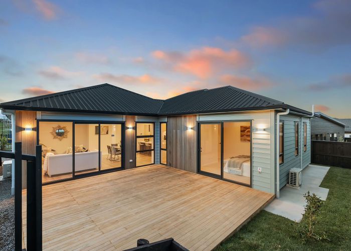  at 52 Tipu Crescent, Milldale, Rodney, Auckland