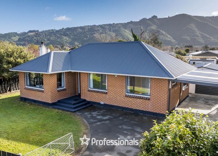  at 63 Kashmir Avenue, Clouston Park, Upper Hutt, Wellington