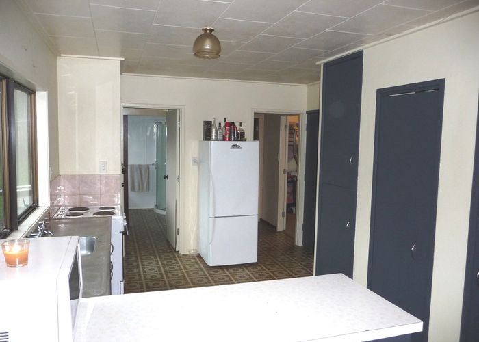  at 6 Jordan Place, Tirau