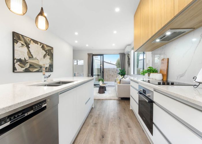  at 96A Botany Road, Botany Downs, Manukau City, Auckland