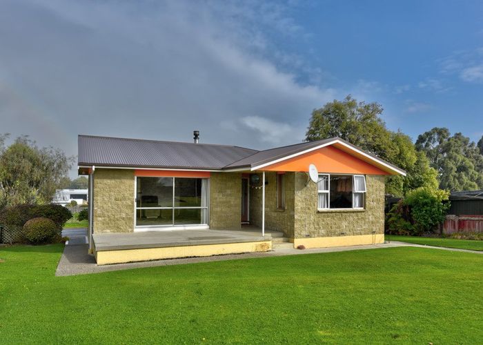  at 16 Cambridge Street, Tapanui, Tapanui