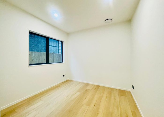  at 7 Ripa Street, Flat Bush, Auckland