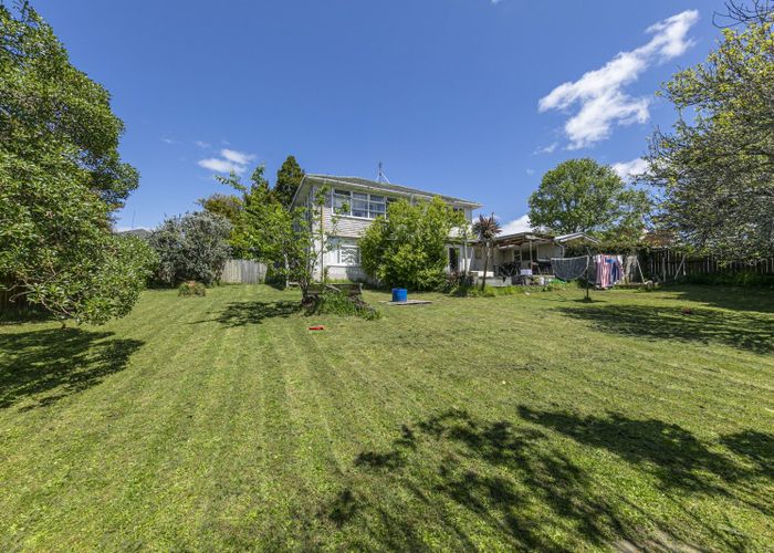  at 233 Onewa Road, Birkenhead, North Shore City, Auckland