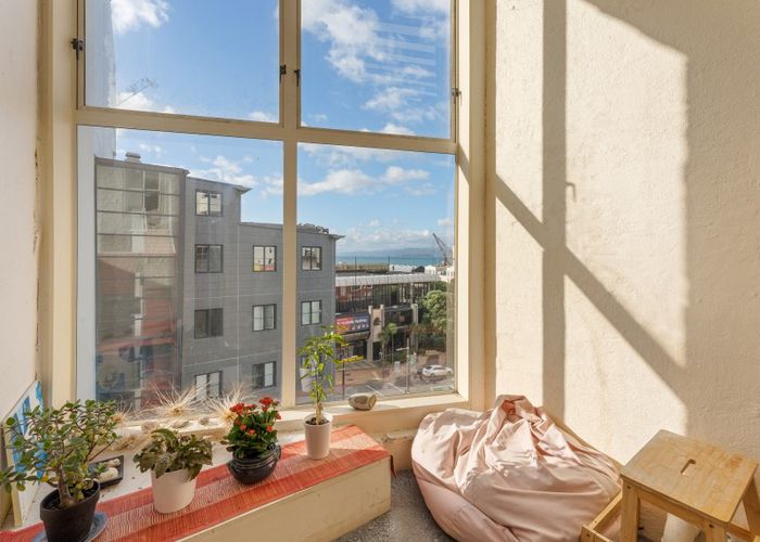  at 18/32 Cuba Street, Te Aro, Wellington