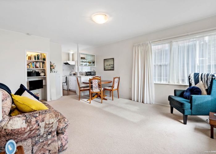  at 16B Pegler Drive, Howick, Auckland