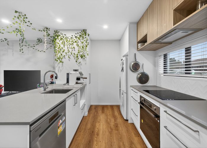  at 2/406 Armagh Street, Linwood, Christchurch City, Canterbury