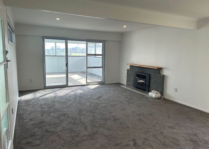  at 9 Awaroa Road, Helensville, Helensville