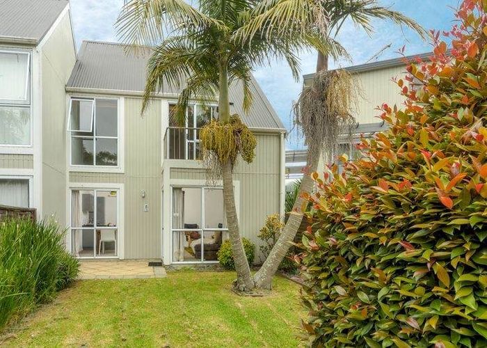  at 9/33 School Road, Kingsland, Auckland