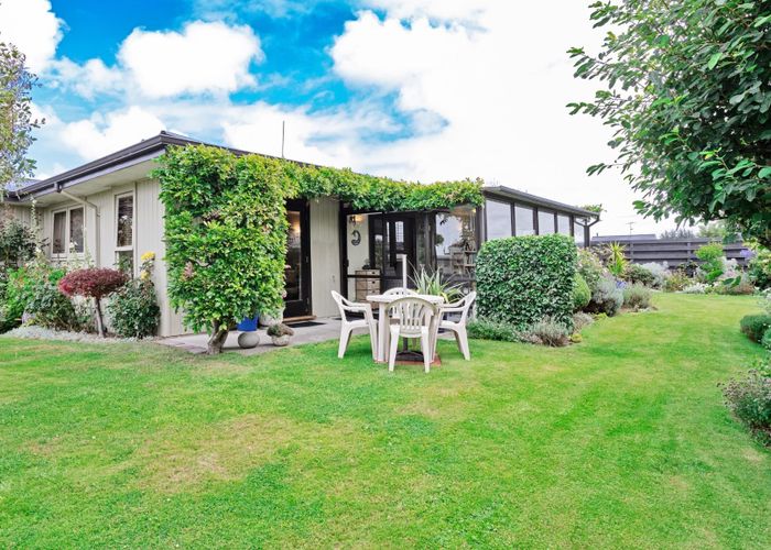  at 52 Ross Street, Grasmere, Invercargill