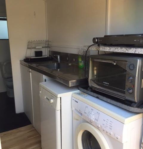  at 33 Ruawai Road, Mount Wellington, Auckland