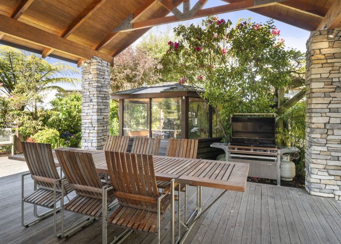  at 5 Te Urunga Place, Acacia Bay, Taupo