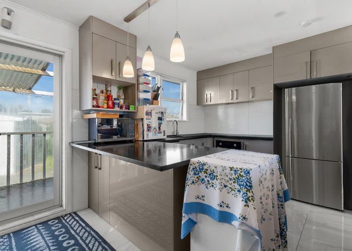  at 8 Julian Place, Otara, Manukau City, Auckland