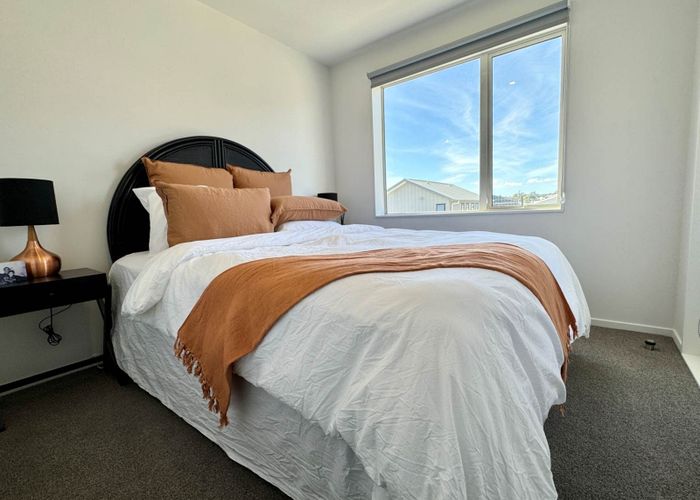 at 202/28A Eileen Newey Place, Henderson, Waitakere City, Auckland