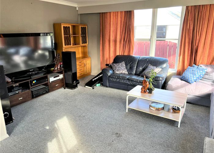  at 1209 Taita Drive, Taita, Lower Hutt, Wellington