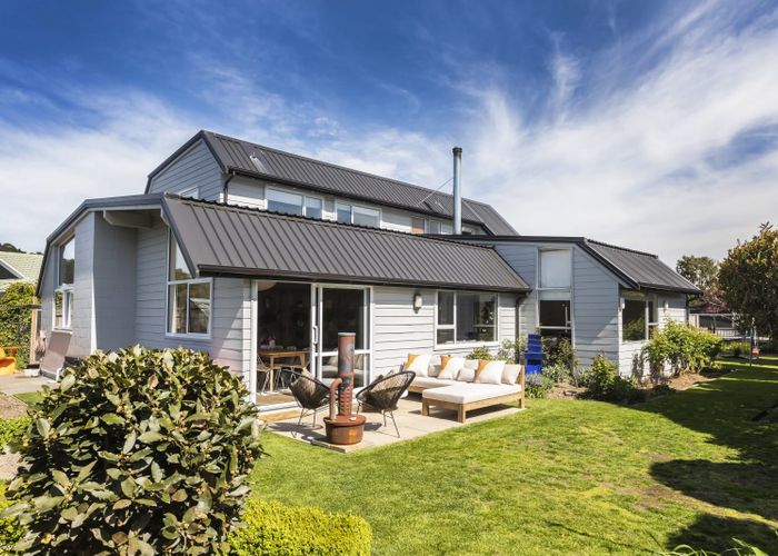  at 7 Bridgemere Lane, Cracroft, Christchurch