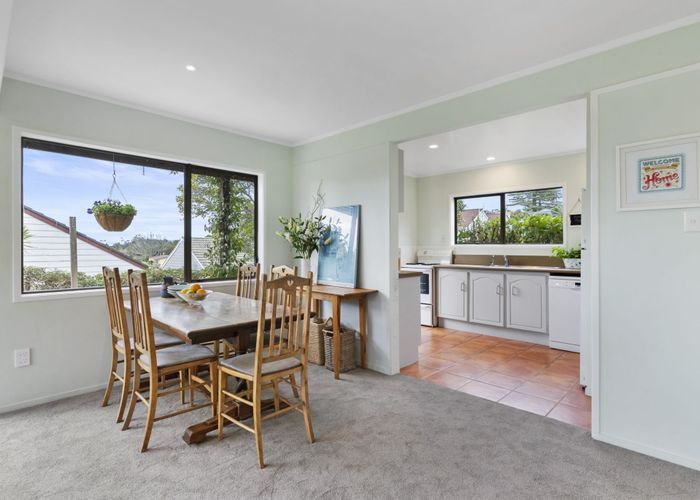  at 4/15 Roseberry Avenue, Birkenhead, Auckland