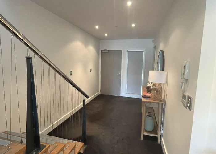  at 214 Lever street (SHED 5), Ahuriri, Napier, Hawke's Bay