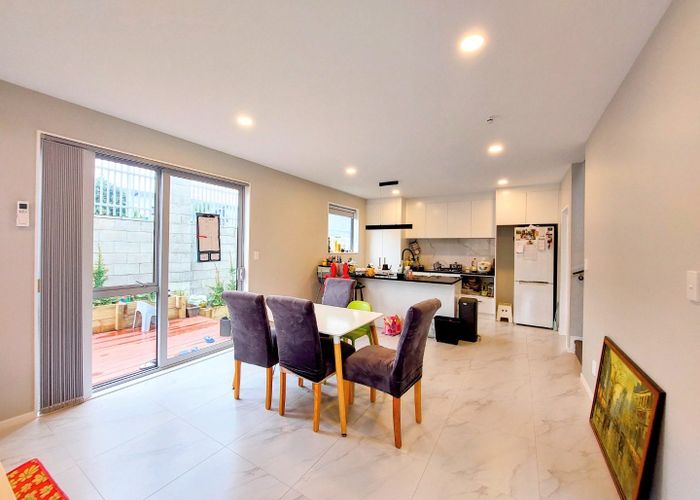  at 51 Rosedale Road, Pinehill, North Shore City, Auckland