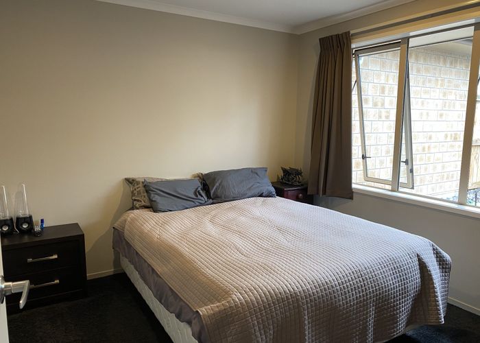  at 4/114 Old Farm Road, Hamilton East, Hamilton, Waikato