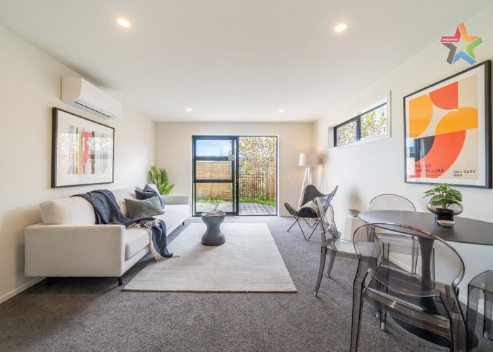  at 27 Te Ara o Papatahi, Wainuiomata, Lower Hutt, Wellington
