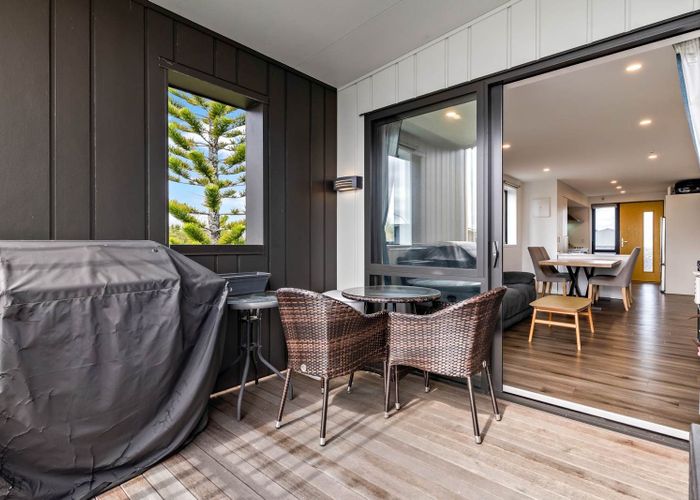  at 12/45 Cessna Crescent, Mangere, Manukau City, Auckland