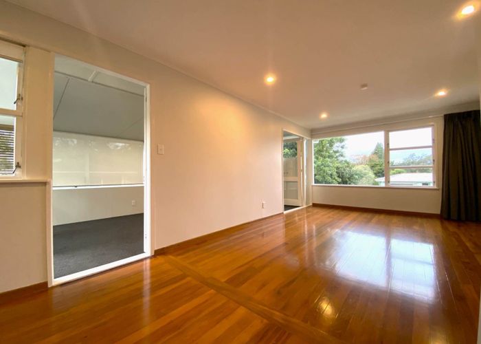  at 16 Betsland Crescent, Hillcrest, North Shore City, Auckland