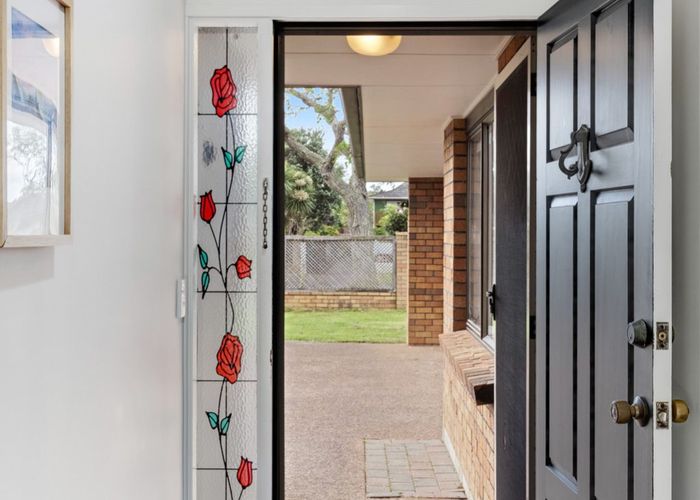  at 21A Eastern Beach Road, Eastern Beach, Manukau City, Auckland