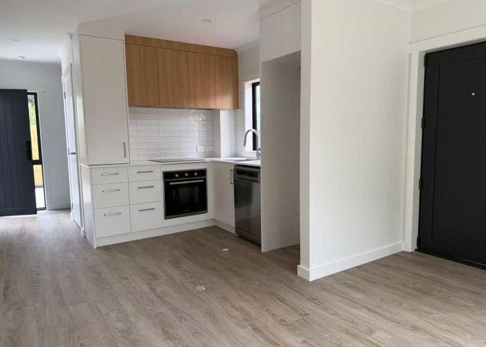  at Room4-3/146 Old Farm Rd, Hamilton East, Hamilton, Waikato