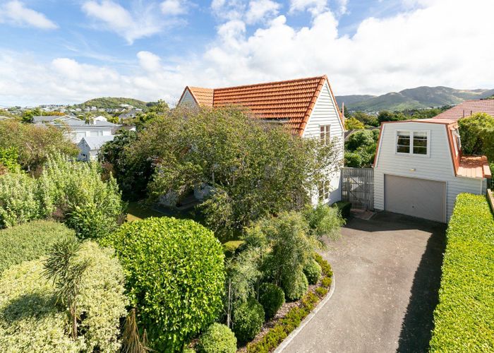  at 4 Nicholson Road, Khandallah, Wellington