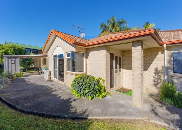  at 49 Motutapu Avenue, Manly, Rodney, Auckland