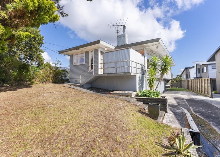  at 83 Matipo Road, Mairangi Bay, Auckland