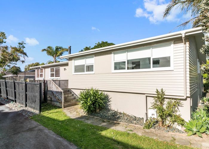  at 20 Clovelly Road, Bucklands Beach, Auckland
